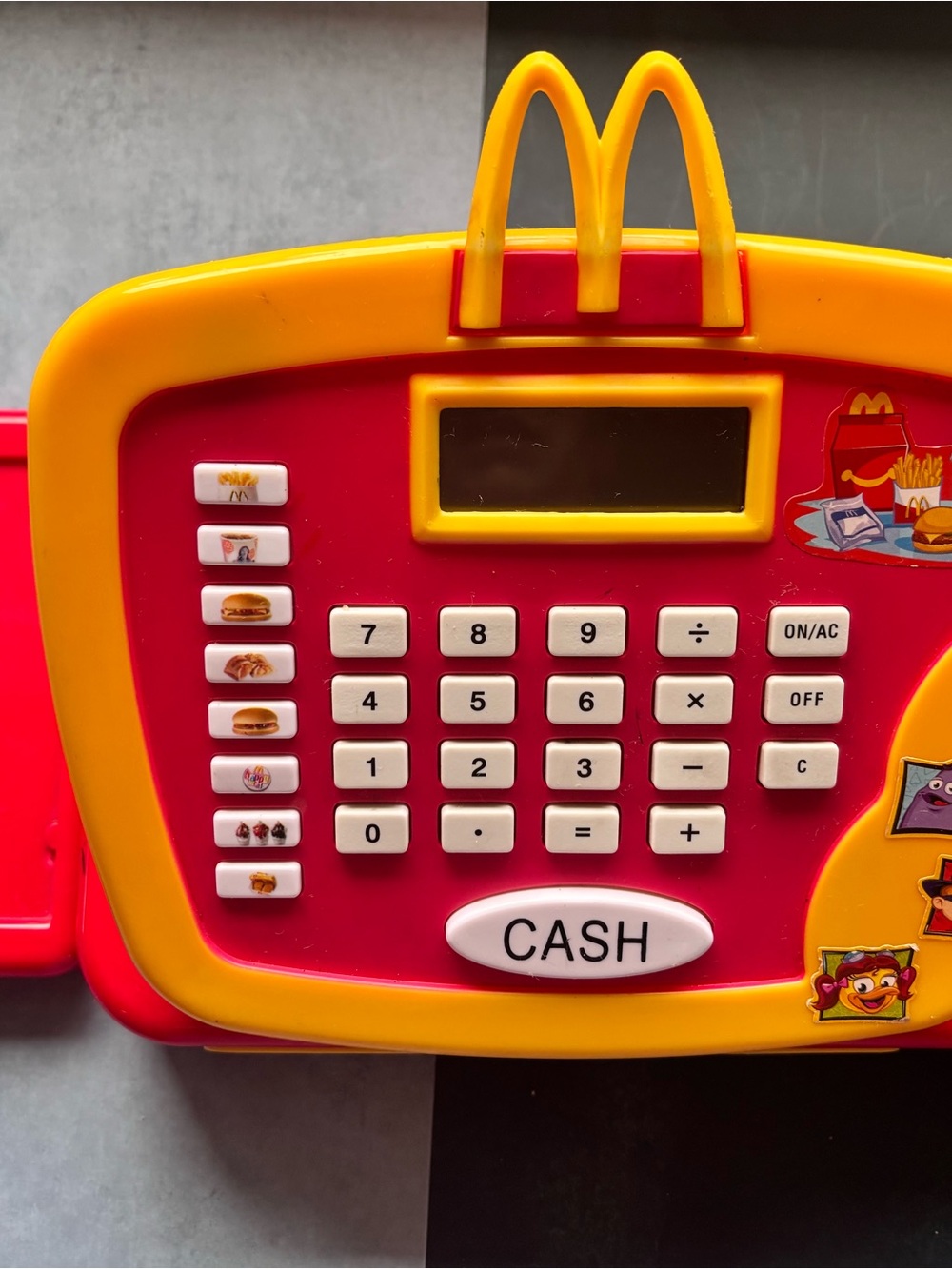 Vintage McDonald’s Cash Register electronic DOES NOT WORK, but cute vintage toy